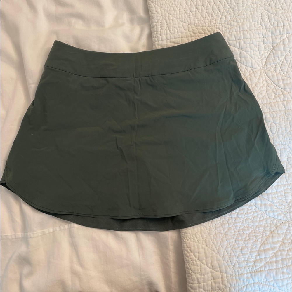 Outdoor Voices skirt